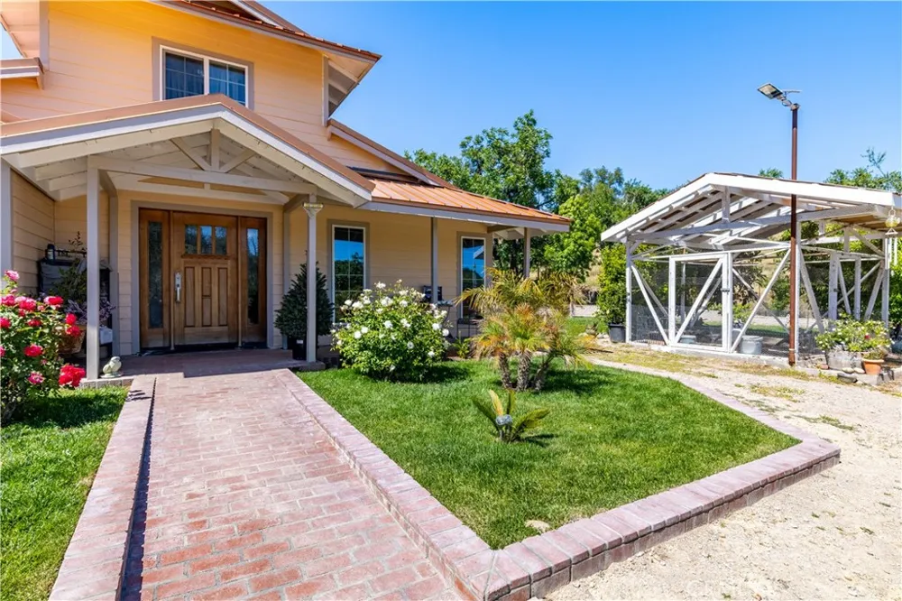 3890 Hillcrest Templeton, CA 93465