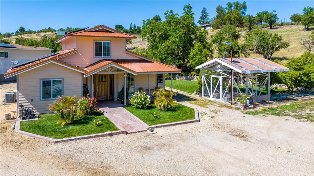 3890 Hillcrest Templeton, CA 93465