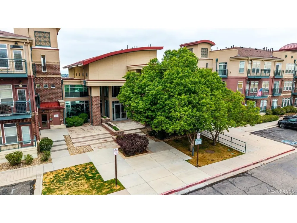 10184 Park Meadows Drive #1206 Lone Tree, CO 80124