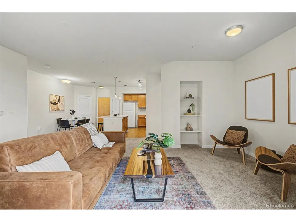 10184 Park Meadows Drive #1206 Lone Tree, CO 80124