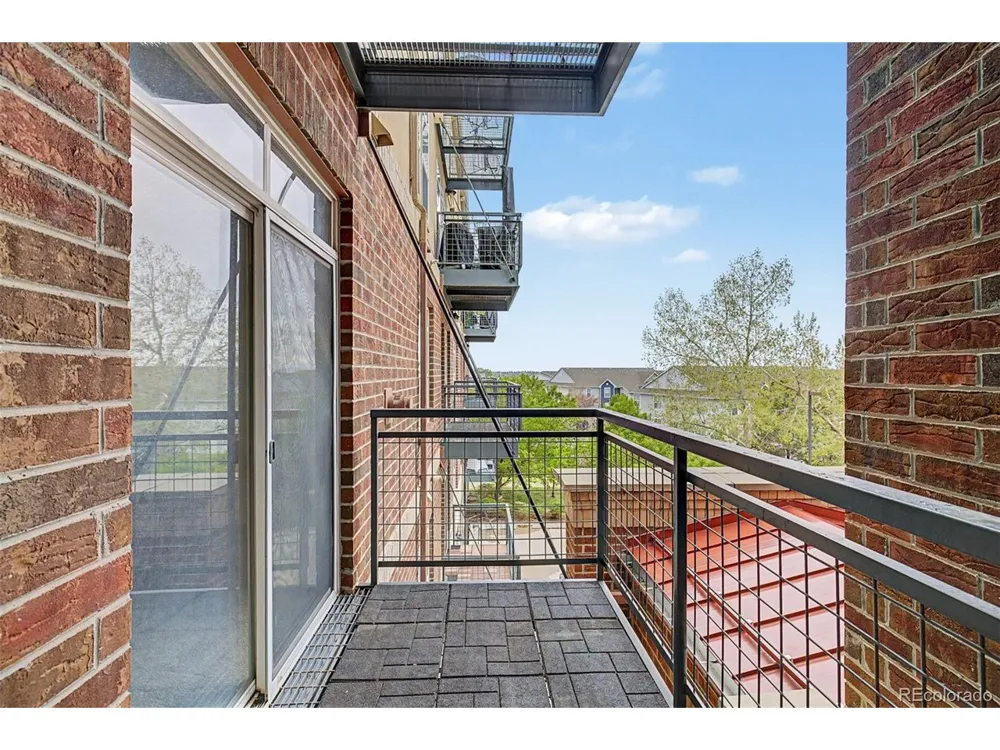 10184 Park Meadows Drive #1206 Lone Tree, CO 80124