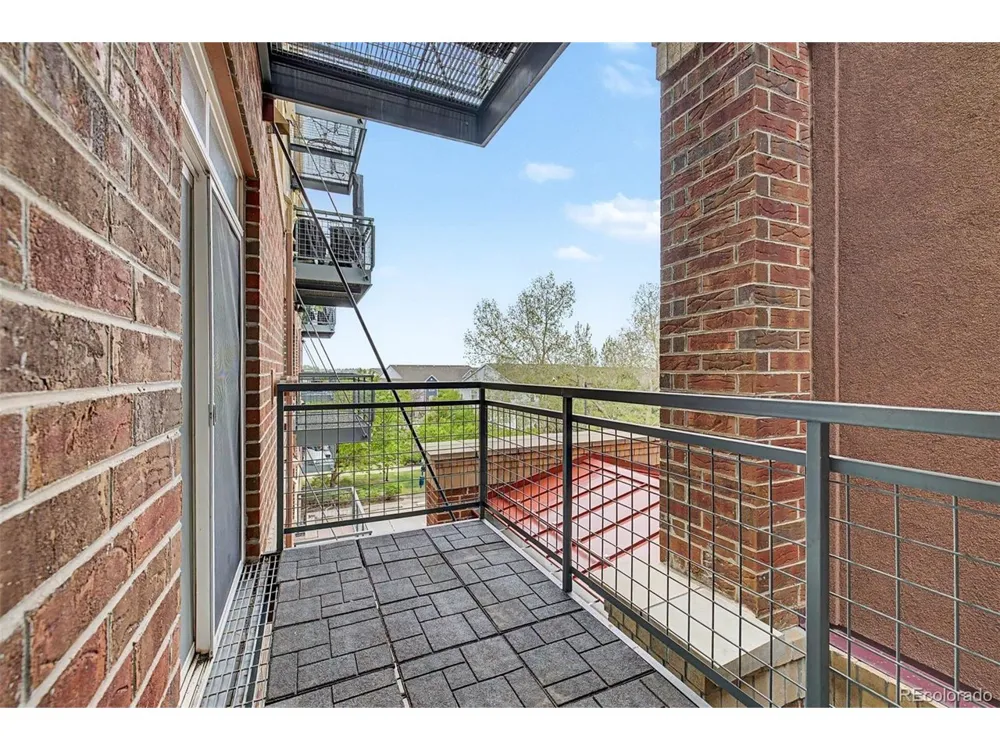 10184 Park Meadows Drive #1206 Lone Tree, CO 80124