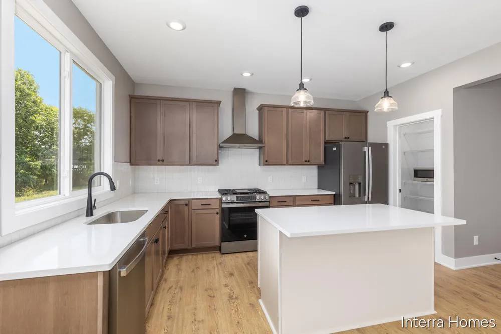 7920 Loralyn Court #34 Caledonia, MI 49316
