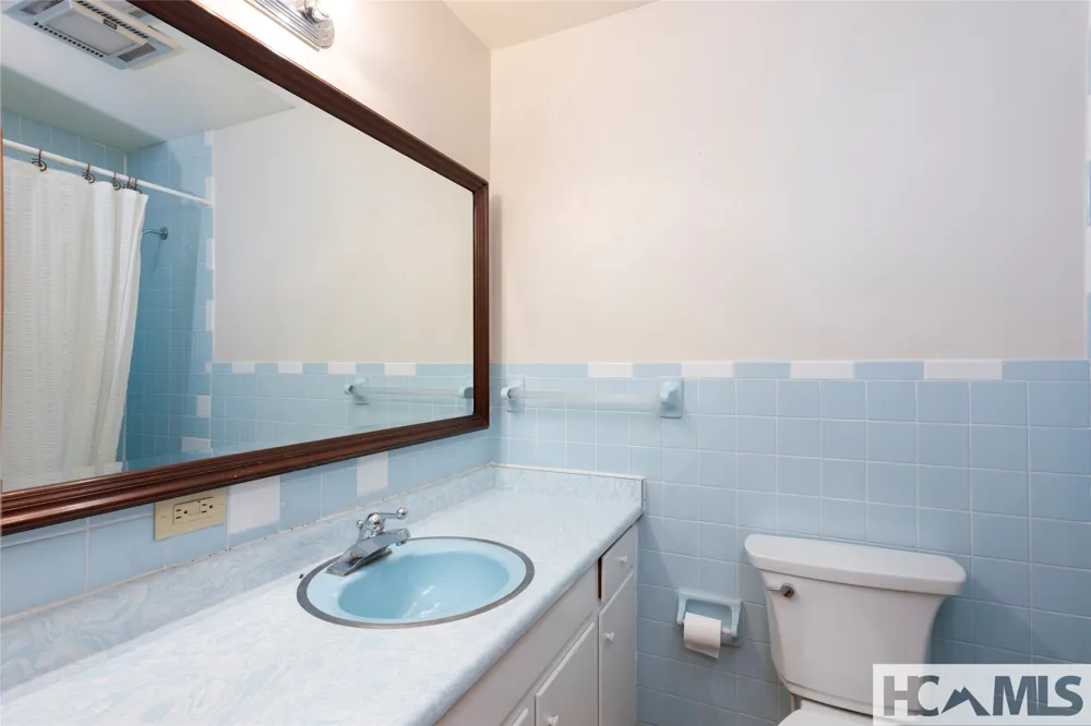 138 Stillwagon Lane Cedar Mountain, NC 28718