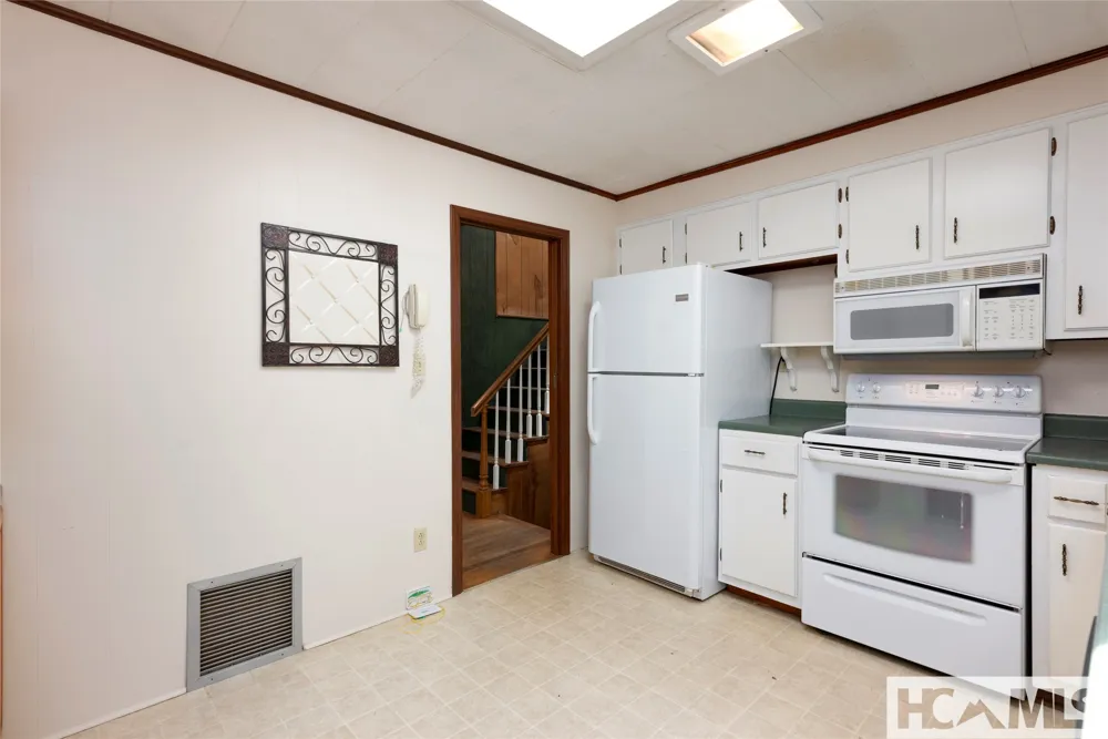 138 Stillwagon Lane Cedar Mountain, NC 28718