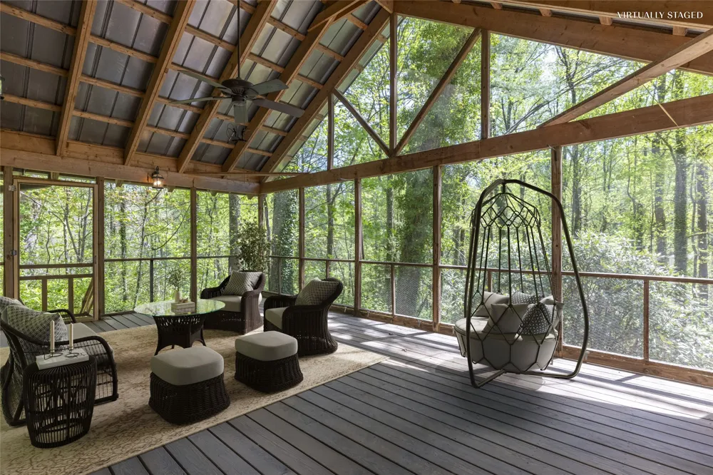 138 Stillwagon Lane Cedar Mountain, NC 28718