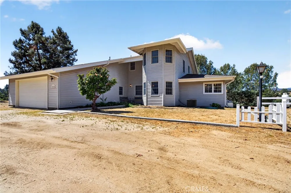 15185 Rancheria Creek Road Caliente, CA 93518