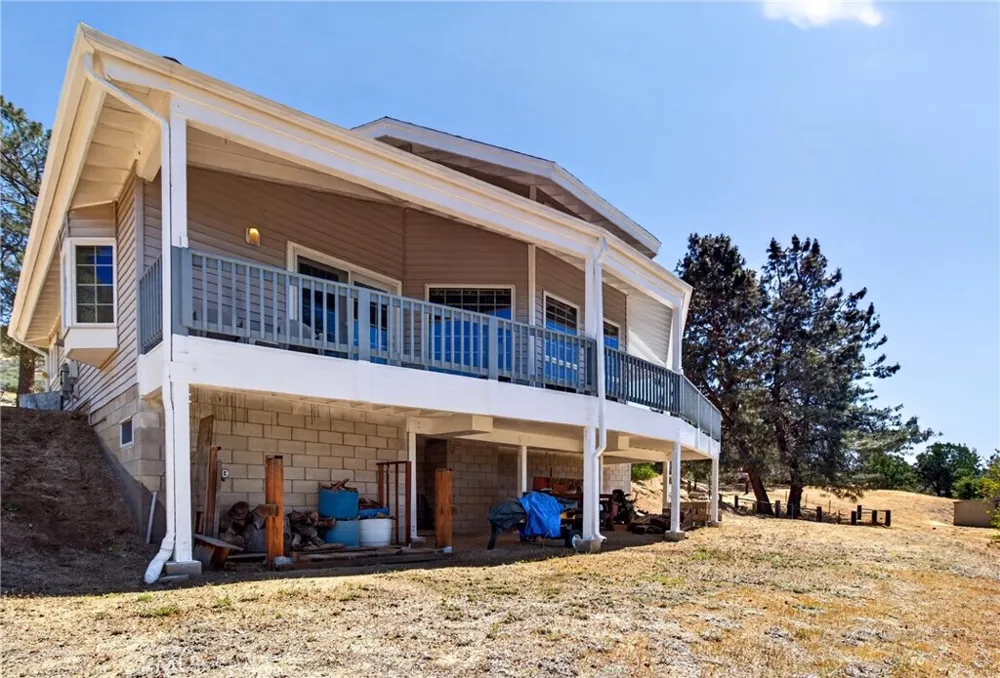 15185 Rancheria Creek Road Caliente, CA 93518