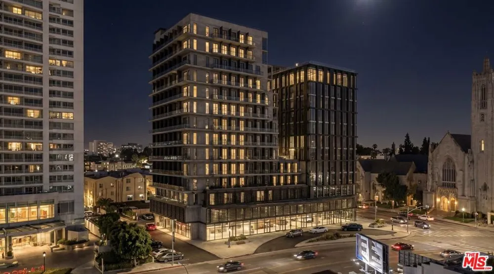 1769 Highland Avenue Los Angeles, CA 90028