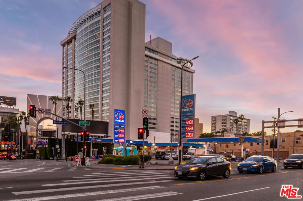 1769 Highland Avenue Los Angeles, CA 90028