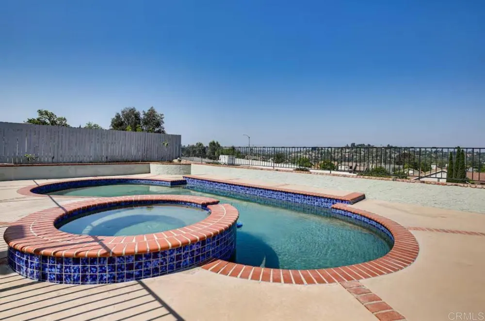 11020 PASEO CASTANADA La Mesa, CA 91941
