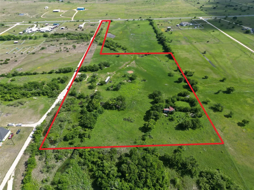 16 Titus Lane Bertram, TX 78605