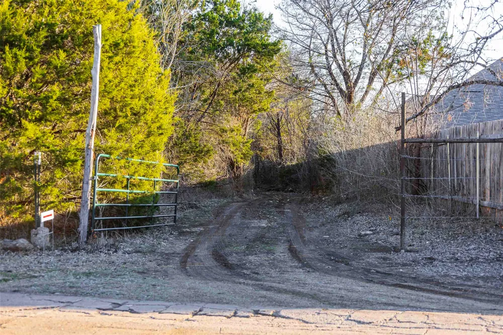 13017 Bob Johnson Lane #C Manchaca, TX 78652