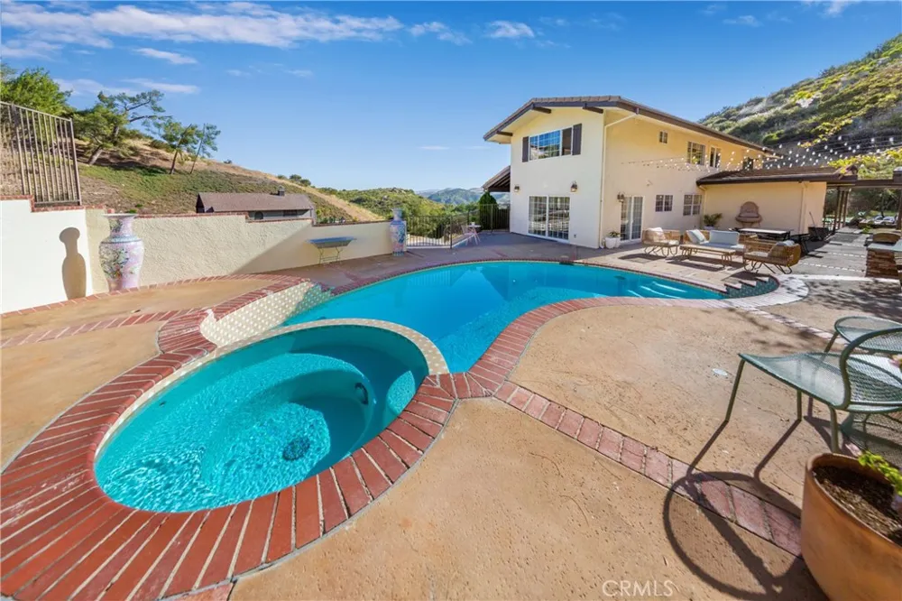 18 Morgan Road Bell Canyon, CA 91307