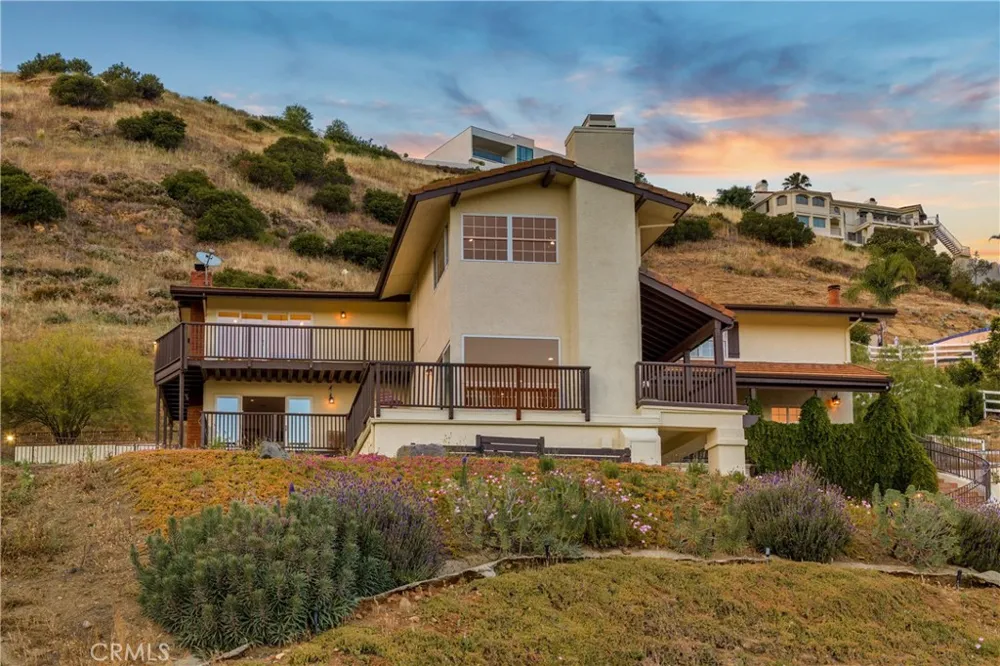 18 Morgan Road Bell Canyon, CA 91307