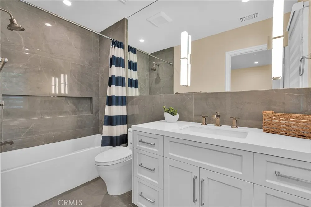 2170 Lombardy San Marino, CA 91108