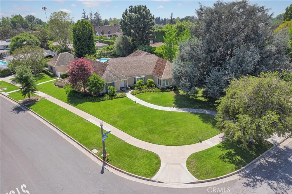 2170 Lombardy San Marino, CA 91108