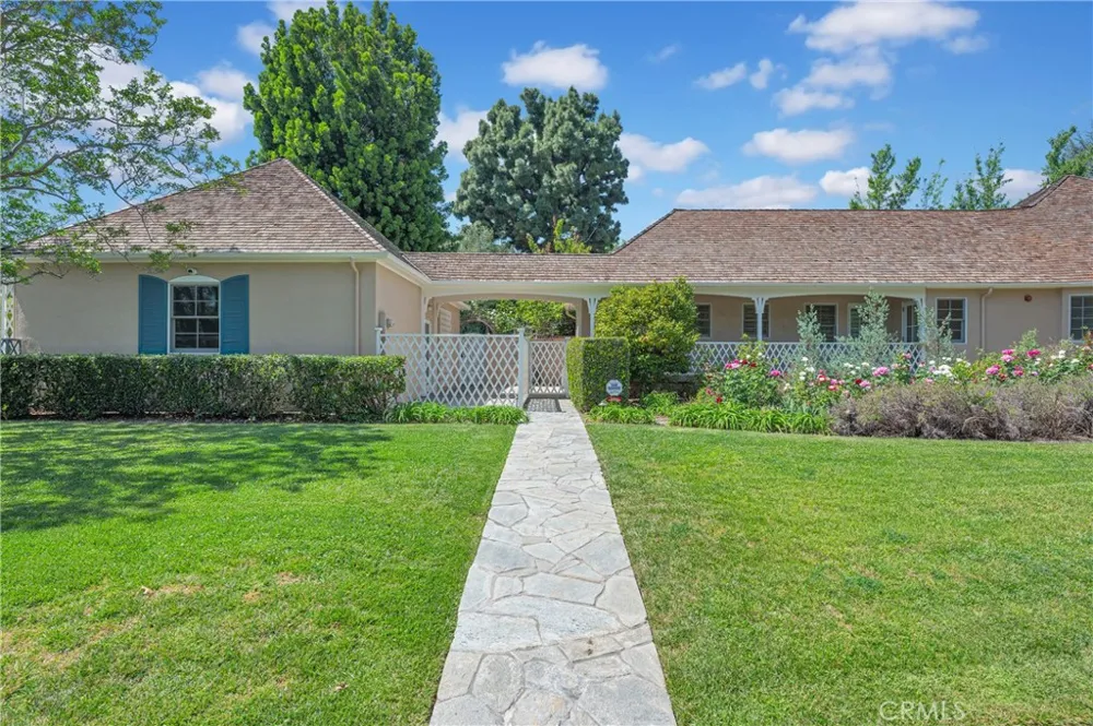 2170 Lombardy San Marino, CA 91108