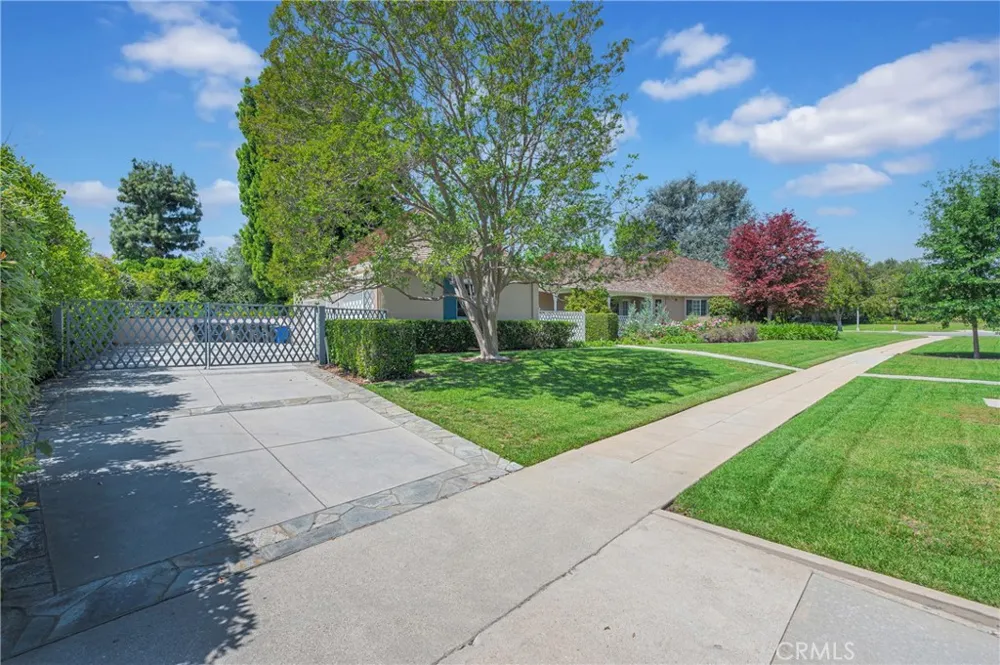 2170 Lombardy San Marino, CA 91108