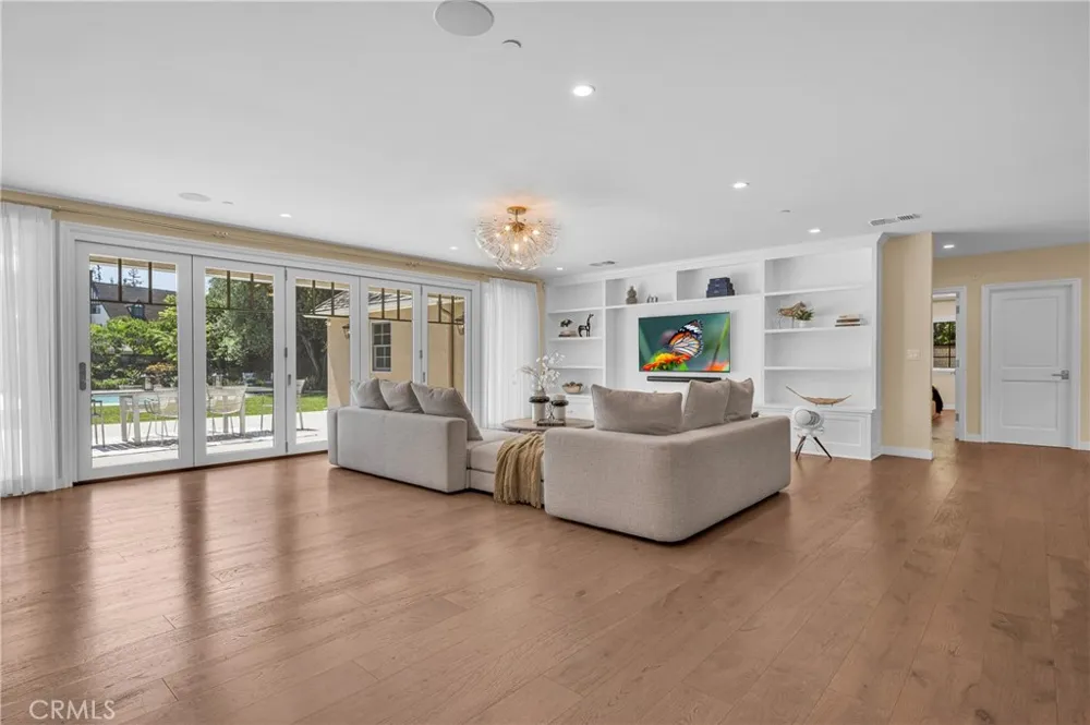2170 Lombardy San Marino, CA 91108