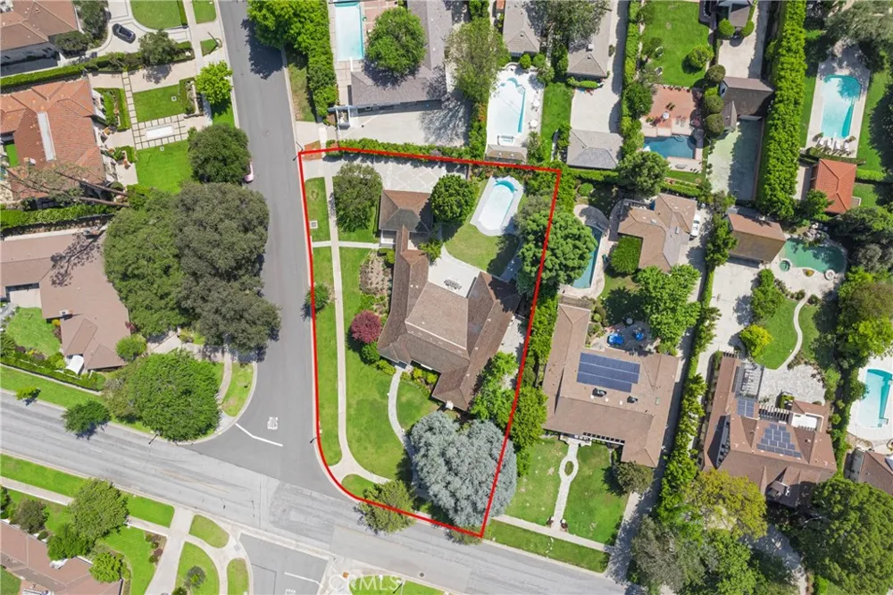 2170 Lombardy San Marino, CA 91108