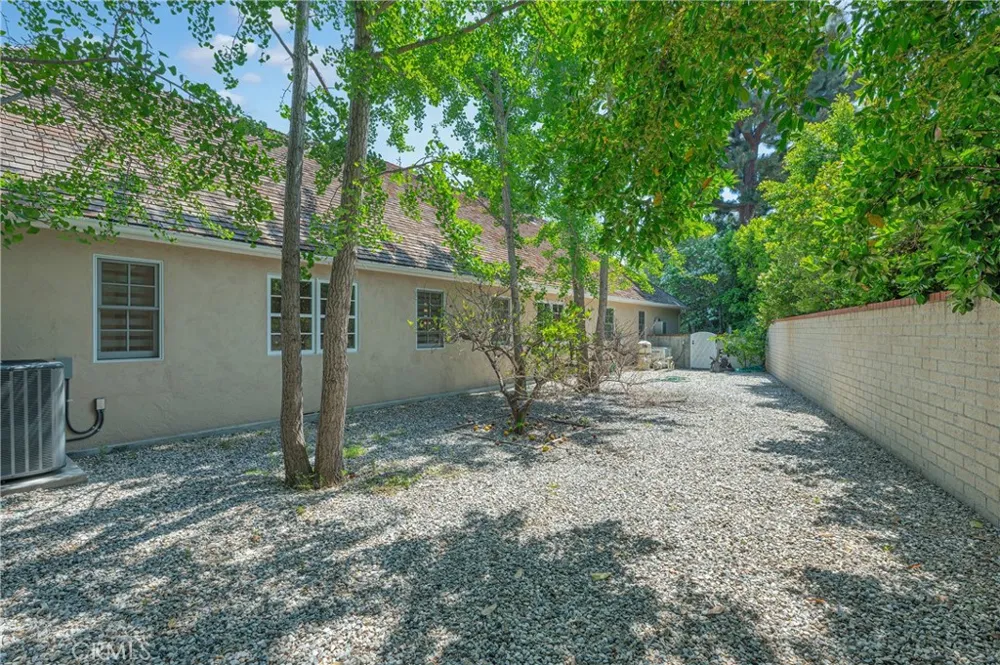 2170 Lombardy San Marino, CA 91108