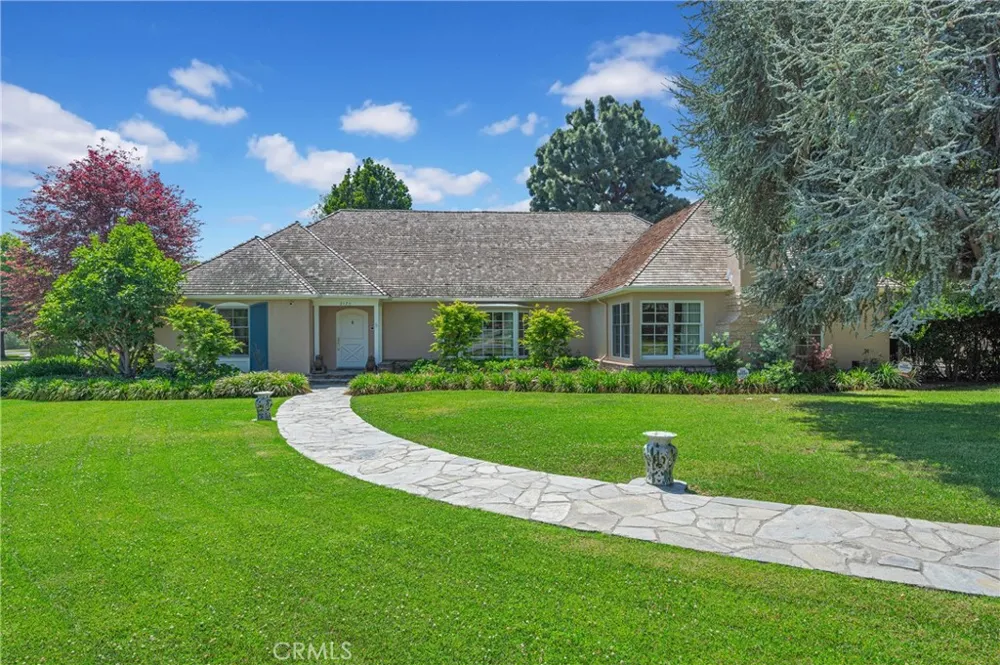 2170 Lombardy San Marino, CA 91108