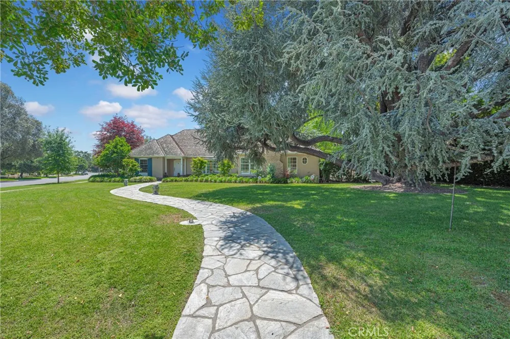2170 Lombardy San Marino, CA 91108