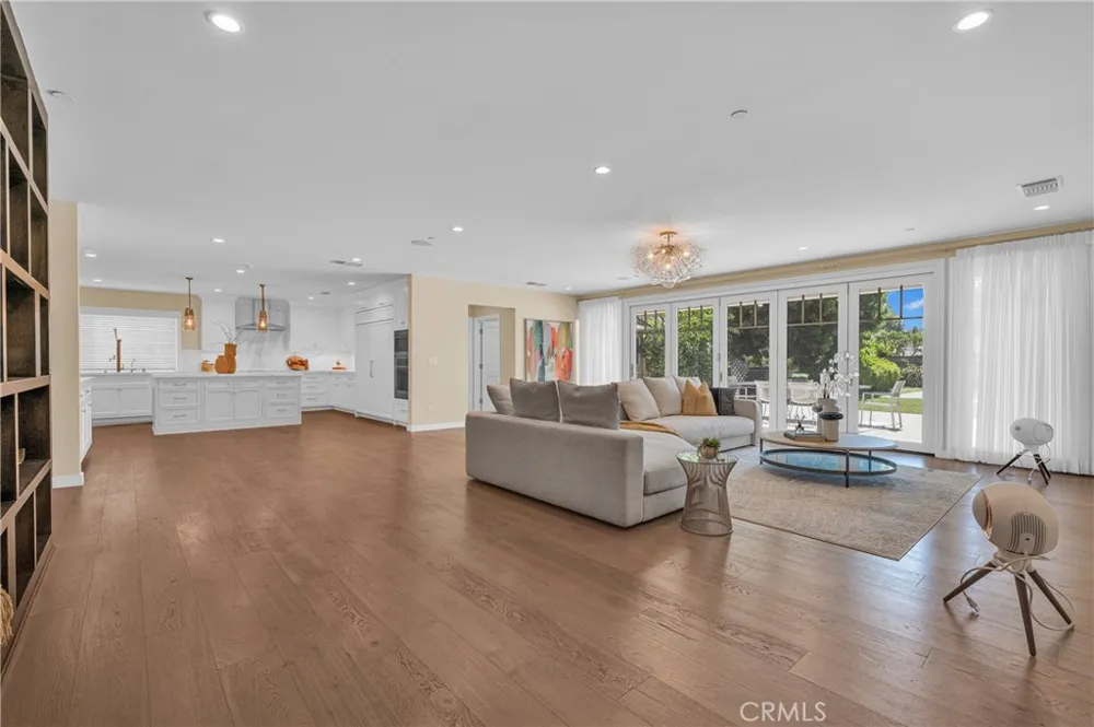 2170 Lombardy San Marino, CA 91108