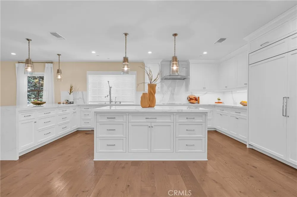 2170 Lombardy San Marino, CA 91108