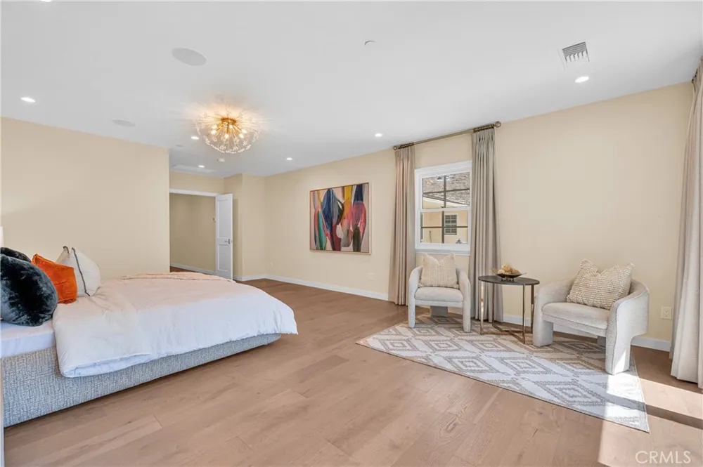 2170 Lombardy San Marino, CA 91108