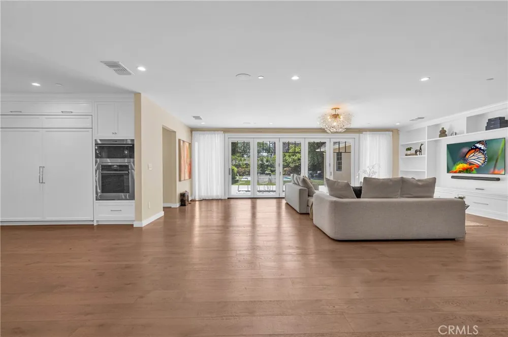 2170 Lombardy San Marino, CA 91108
