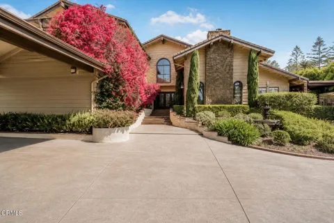 317 El Tuaca Court