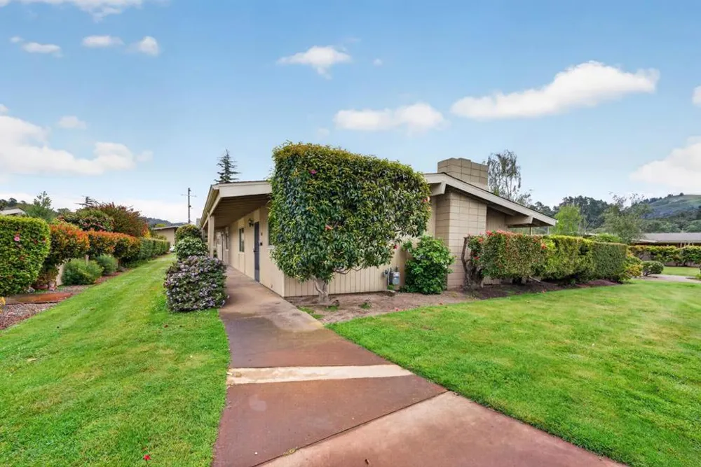 288 Hacienda Carmel Carmel, CA 93923