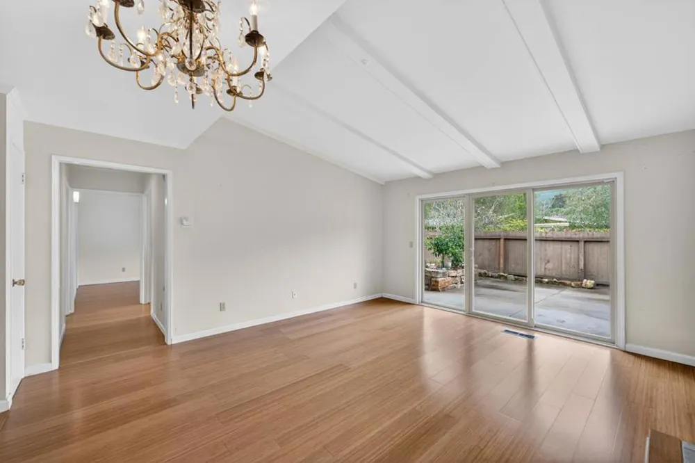 288 Hacienda Carmel Carmel, CA 93923