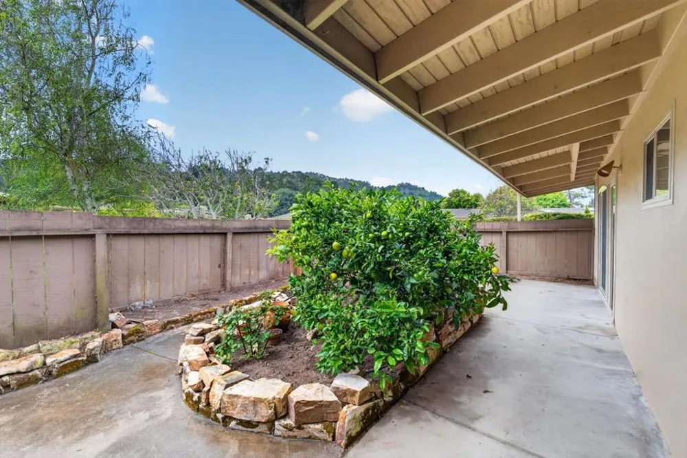 288 Hacienda Carmel Carmel, CA 93923