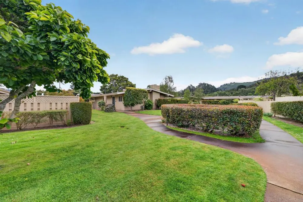 288 Hacienda Carmel Carmel, CA 93923