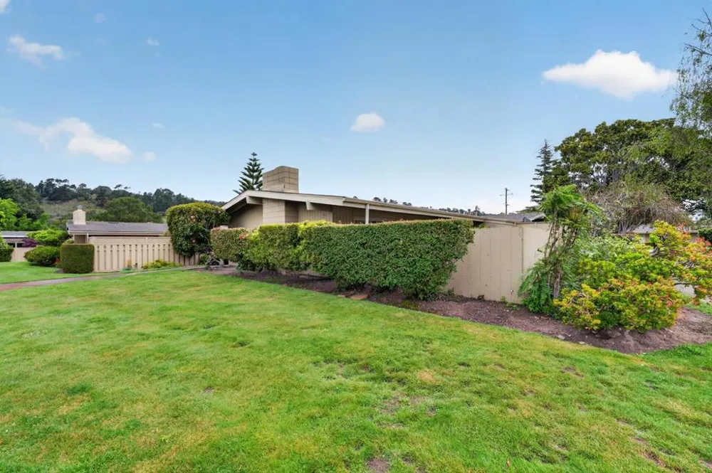 288 Hacienda Carmel Carmel, CA 93923