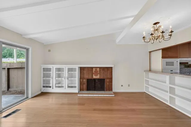 288 Hacienda Carmel Carmel, CA 93923
