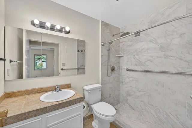 288 Hacienda Carmel Carmel, CA 93923