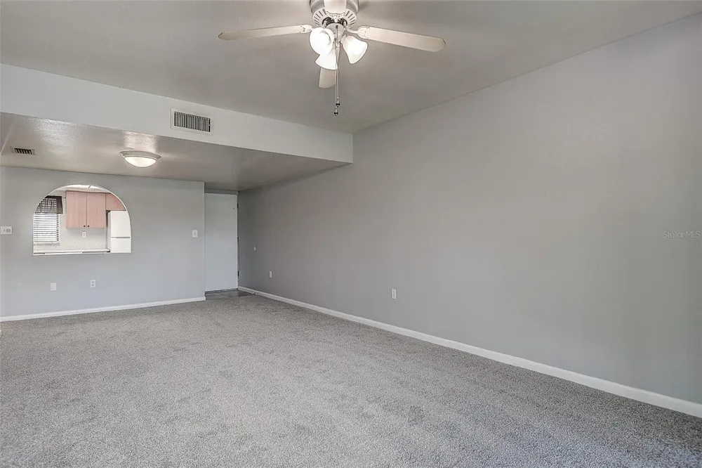860 S VILLAGE DRIVE #106 St Petersburg, FL 33716