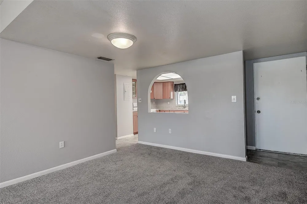 860 S VILLAGE DRIVE #106 St Petersburg, FL 33716