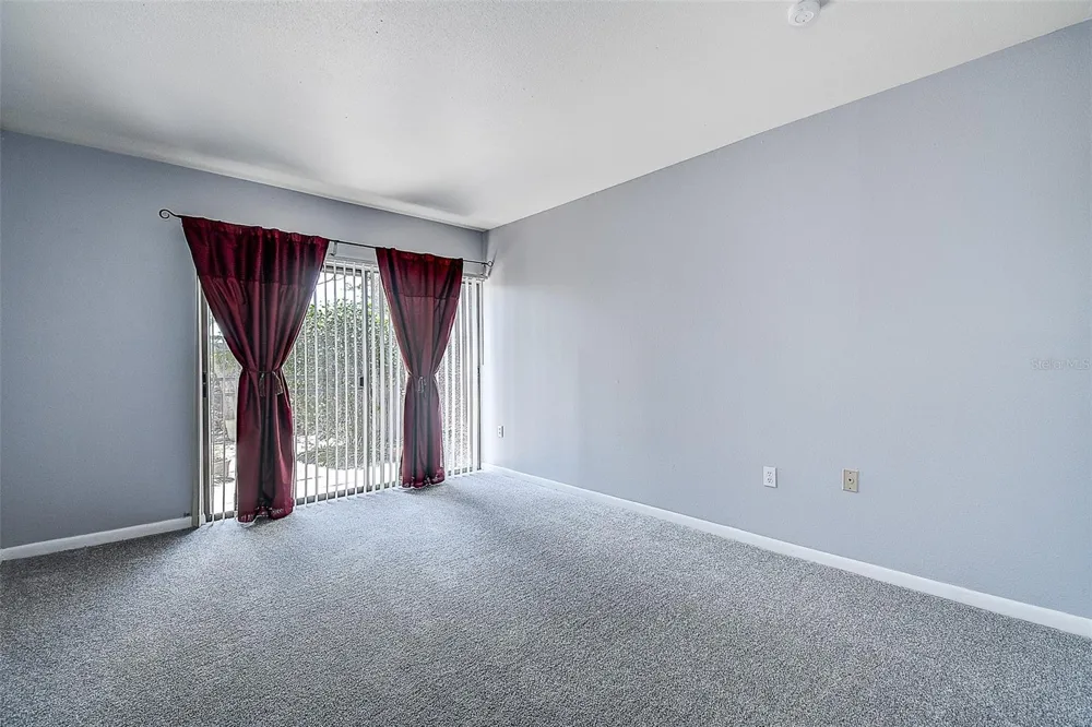 860 S VILLAGE DRIVE #106 St Petersburg, FL 33716