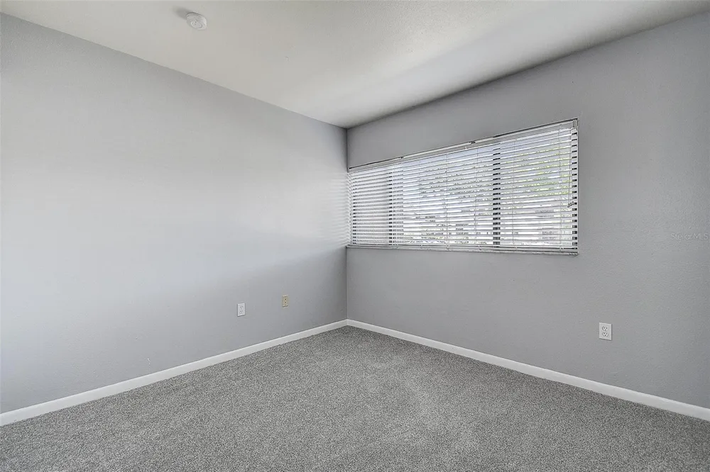 860 S VILLAGE DRIVE #106 St Petersburg, FL 33716
