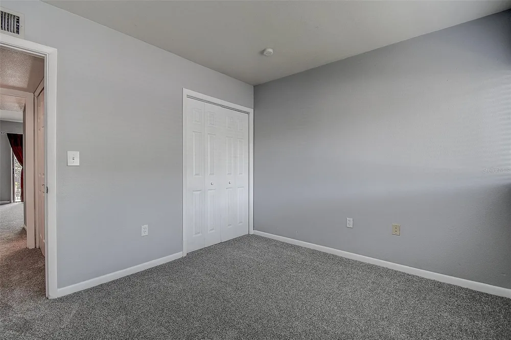 860 S VILLAGE DRIVE #106 St Petersburg, FL 33716