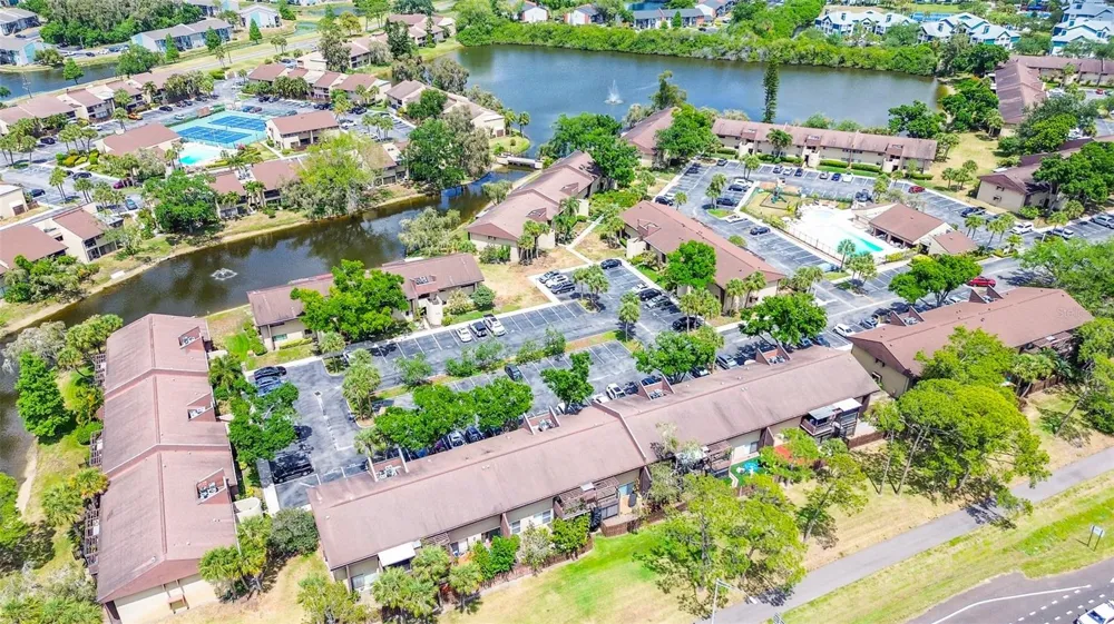 860 S VILLAGE DRIVE #106 St Petersburg, FL 33716
