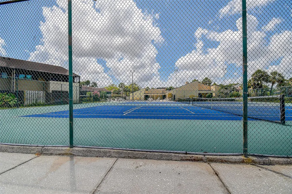860 S VILLAGE DRIVE #106 St Petersburg, FL 33716