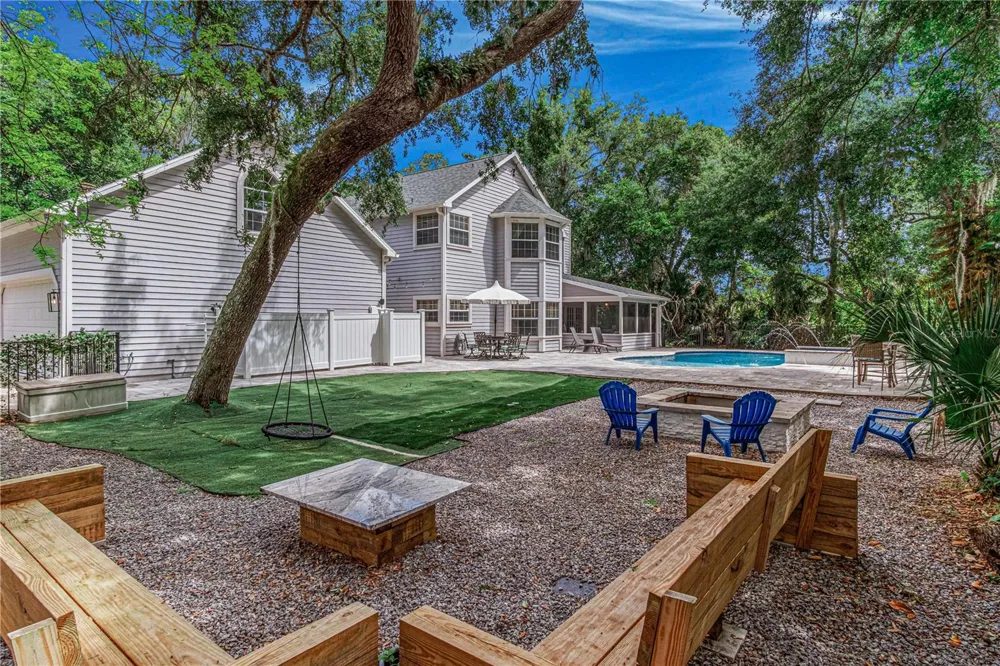 649 CHARMAGNE LANE Port Orange, FL 32127