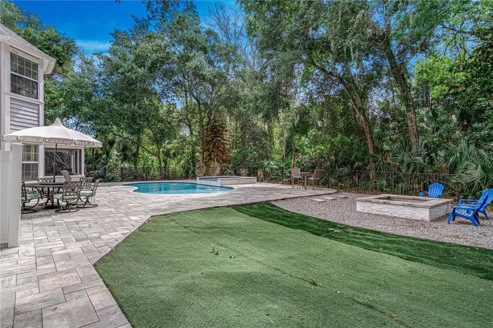 649 CHARMAGNE LANE Port Orange, FL 32127