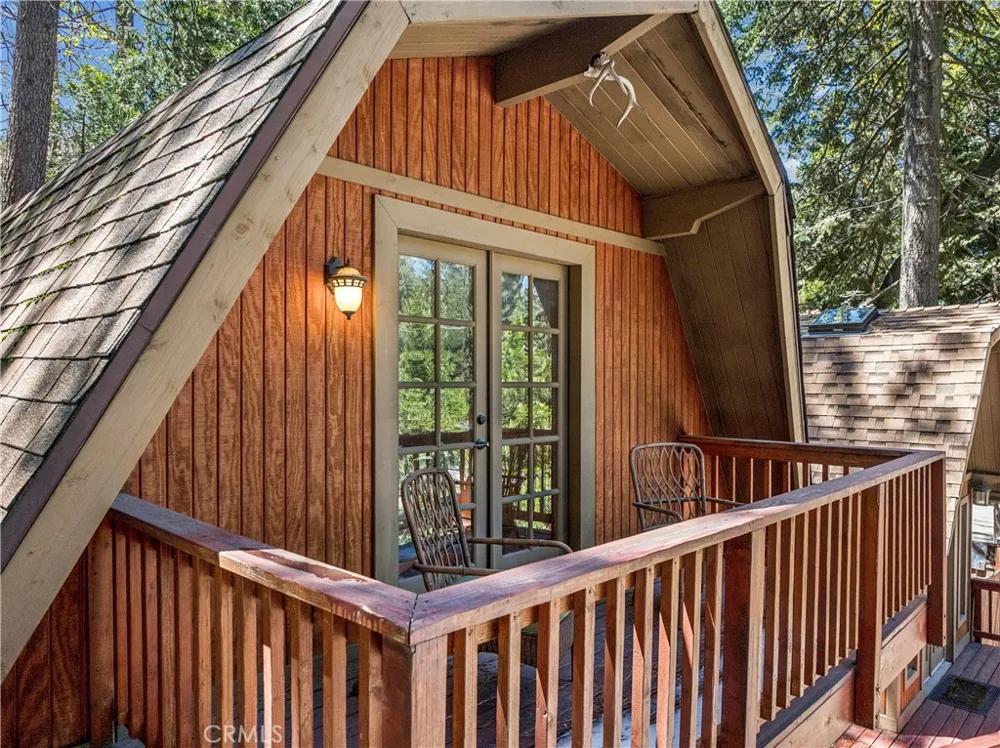 31345 Cedarwood Running Springs, CA 92382